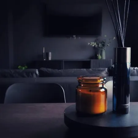 Moderne Full Black Dunkerque Centre Dunkirk